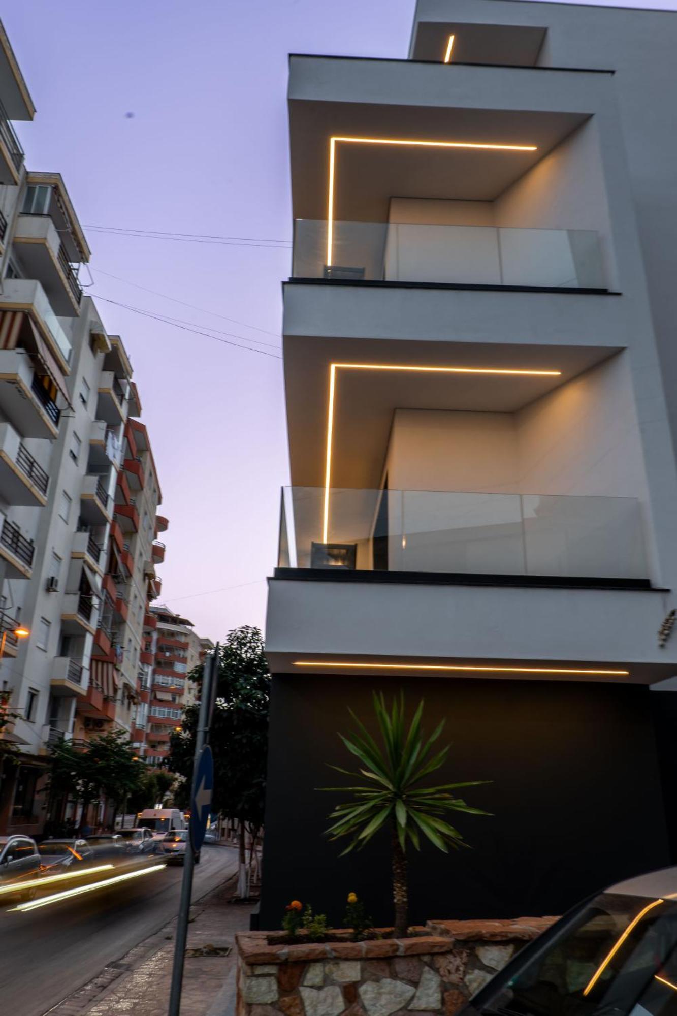 Austin Boutique Hotel Sarande Exterior photo