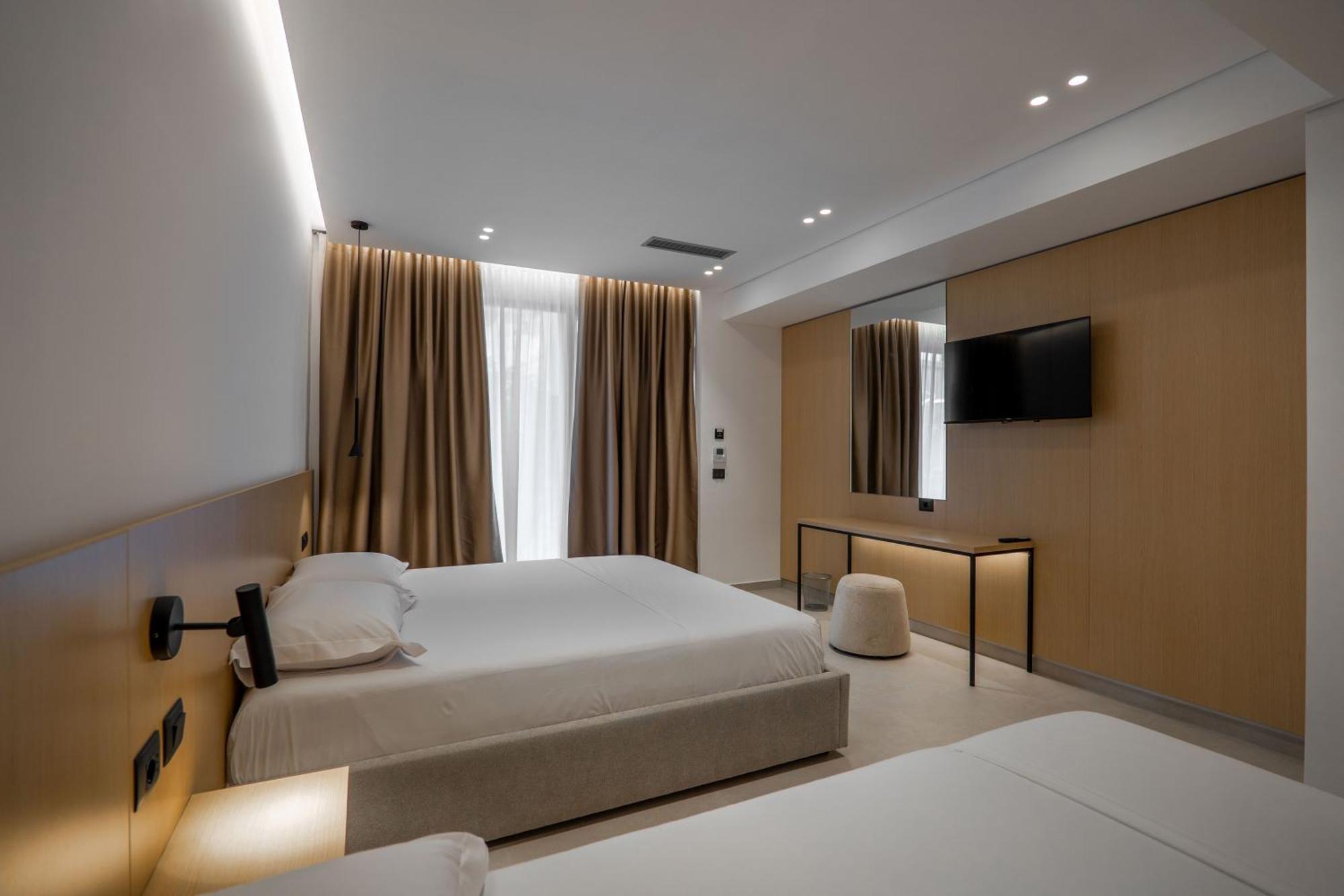 Austin Boutique Hotel Sarande Exterior photo